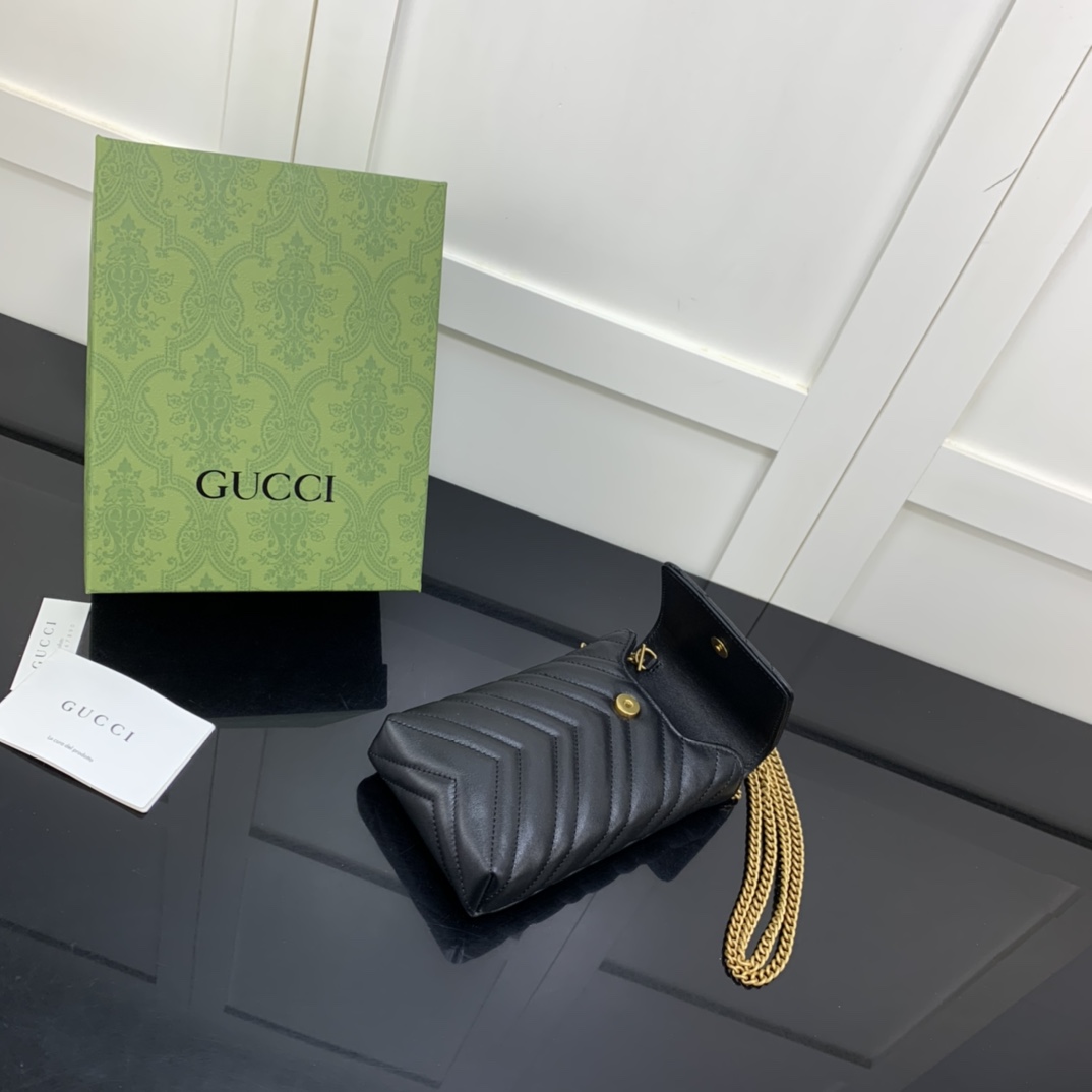 Gucci Satchel Bags